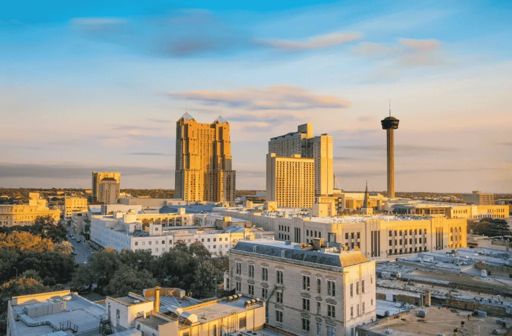 how long does a roof last in san antonio